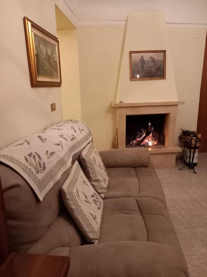 Signorile Appartamento Pacentro Bagian luar foto